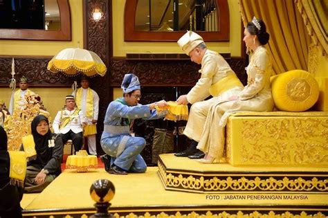 Himpunan Gambar Menarik Istiadat Pertabalan Dymm Paduka Seri Sultan