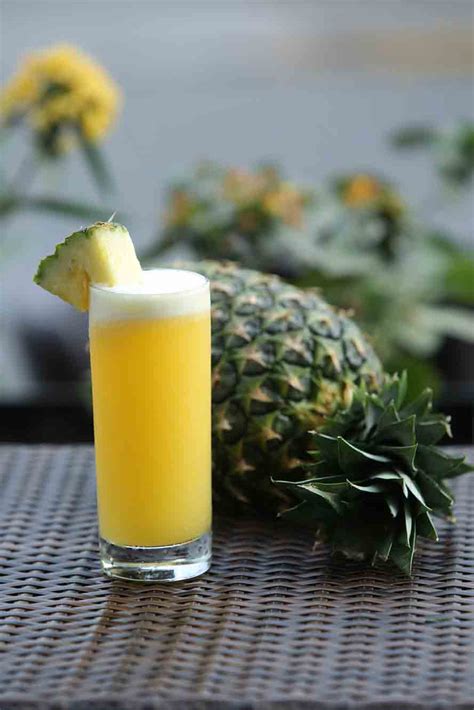 pineapple lime crush il caffe  roma
