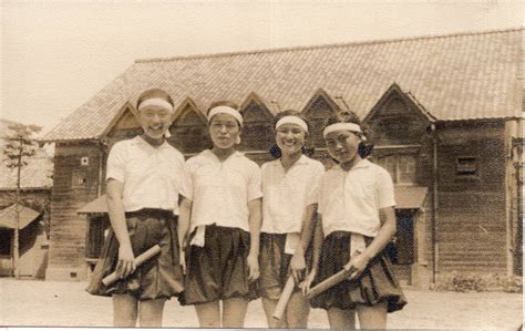 昭和20年代～30年代 女学校 女学生等 若い女性生写真 合計10枚 セーラー服制服清楚美人天然美少女 戦後復興期 昭和レトロ