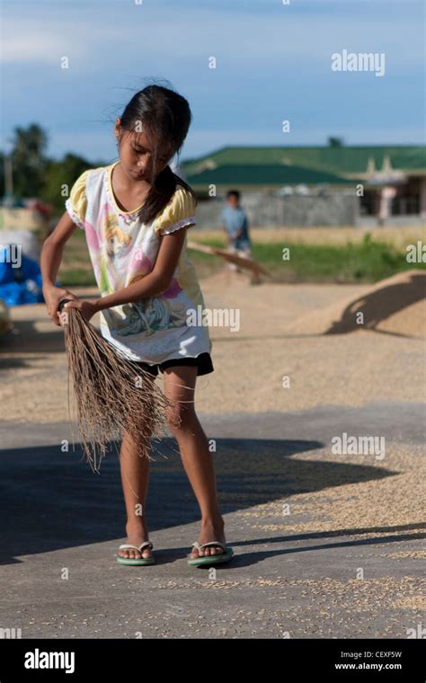 filipina girl stockfotos and filipina girl bilder alamy