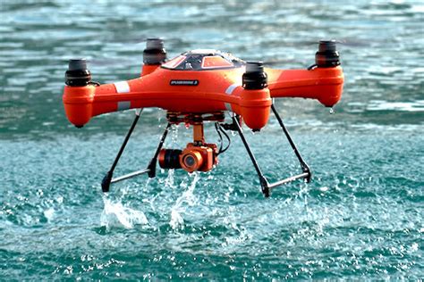 splash drone   fantastico drone anfibio