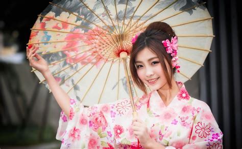 Японки в кимоно красивые картинки 50 фото