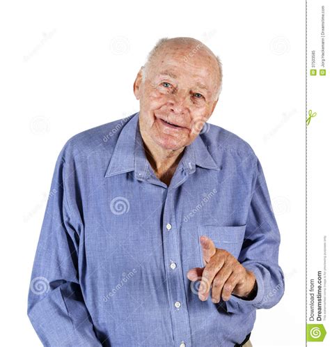 de glimlachende oude mens die een wandelstok houden zit op een stoel stock afbeelding image