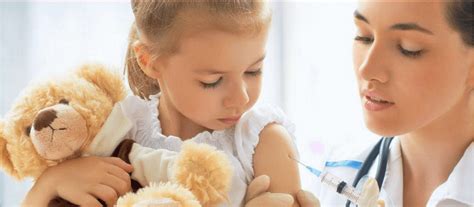 imunisasi dasar lengkap terbaru  bayi beserta jadwal pemberiannya