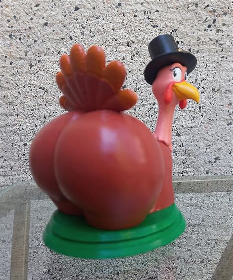 sillytoys turkey big booty for thanksgiving 3d printed