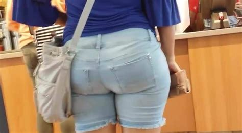 Candid Big Booty Mexican Milf In Tight Jean Shorts Porn 75