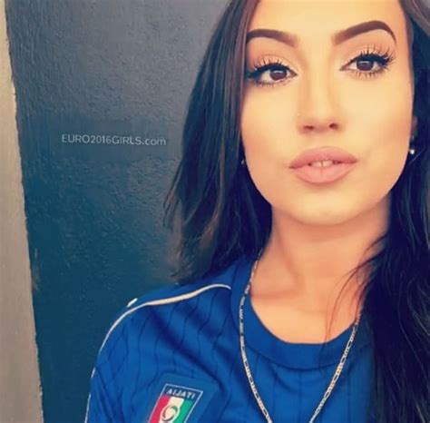 italian girls at euro 2016 euro 2016 girls hot fan