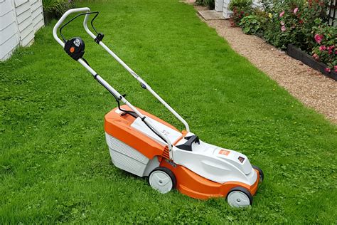 cordless lawnmower   budgets  gardens trusted reviews