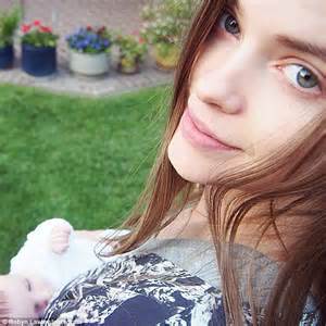 robyn lawley and everest schmidt share photos with daughter ripley daily mail online