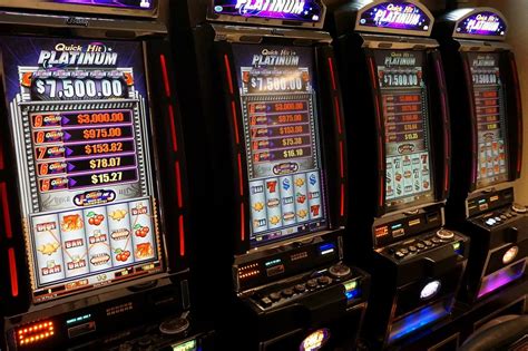 slot machines offer great play   slot players casino paradiso
