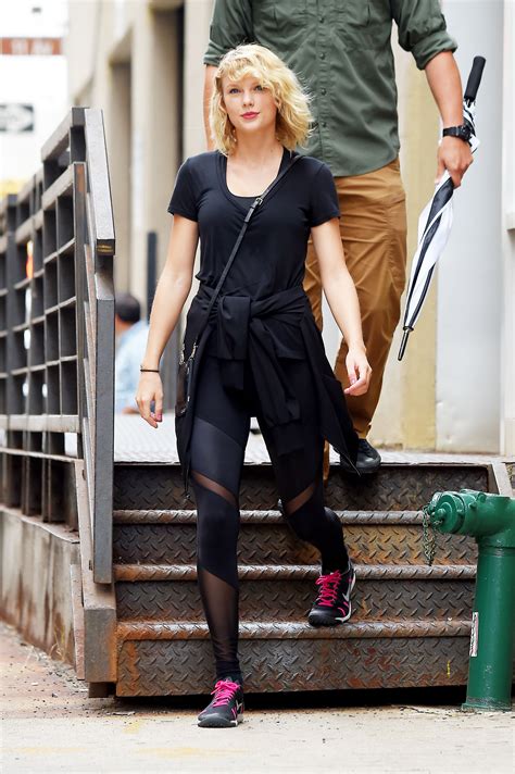Taylor Swift Just Wore Sheer Workout Leggings To The Gym