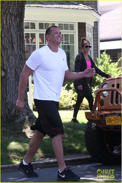 jennifer lopez and alex rodriguez head to the hamptons photo 3919570 alex rodriguez jennifer