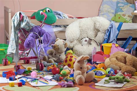 kids declutter  toys  organized mom