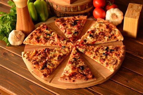 slice sliced pizza board bambum