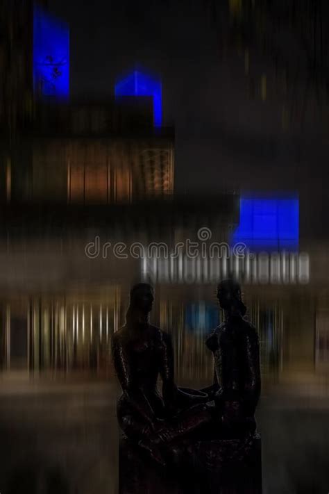 motion blur  night view   royal national theatre london