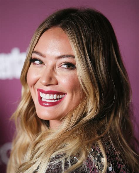 Hilary Duff’s Facialist Shares 6 Tips For Dry Winter Skin E Online