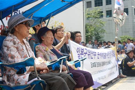 weekly ‘comfort women protest at japan embassy in seoul