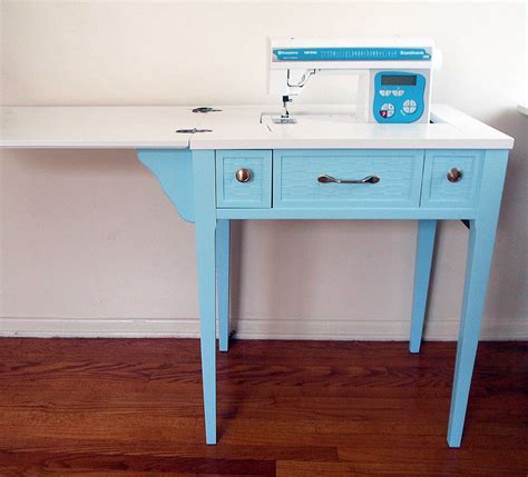 pacific designs     sewing table