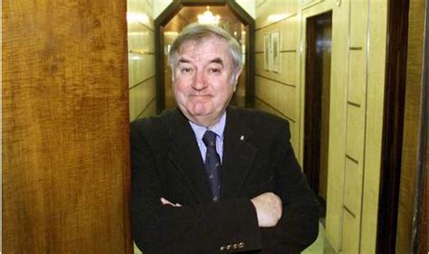jimmy tarbuck cleared after police investigation into