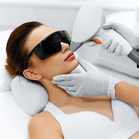 This Egyptian Clinic Is Providing Free Laser Treatments