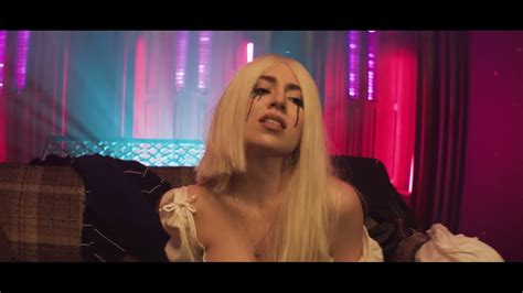 download mp4 ava max sweet but psycho [official music