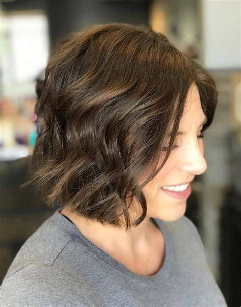 30 great lob haircuts for women in 2021 2022 page 2 of 9