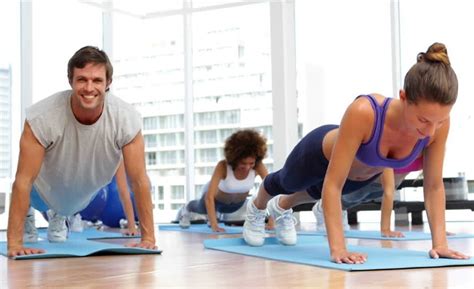 la importancia de hacer ejercicio  partir de los  saludaliacom