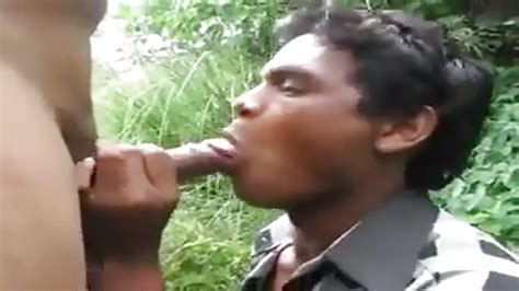 Indian Amateur Gay Sucking Cock In Public