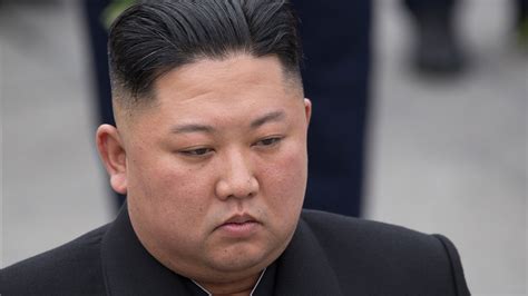 north korean leader kim jong   grave danger  surgery reports  wfla