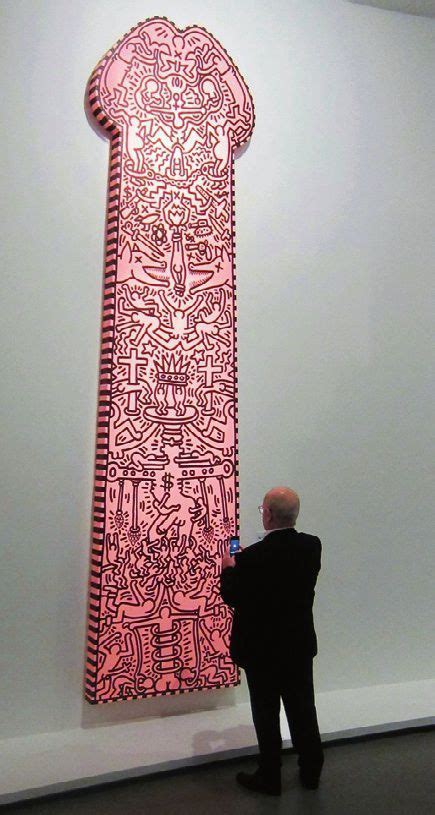 une oeuvre de keith haring exposée au musée d art moderne