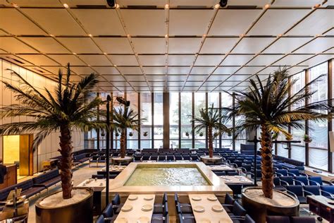 The Four Seasons Restaurant’s Midcentury Modern Interiors