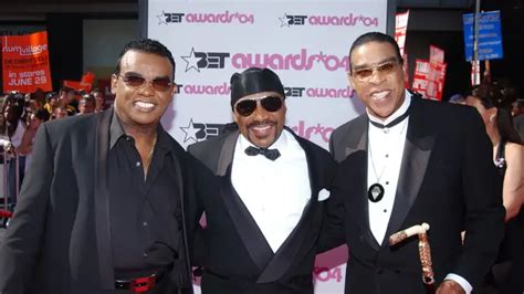 rudolph isley founding member of the isley brothers dies aged 84 gold