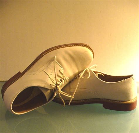 bass mens white buck shoes size    theoldbagonline  etsy white buck shoes shoes