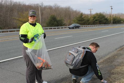 community cleanup news gallery