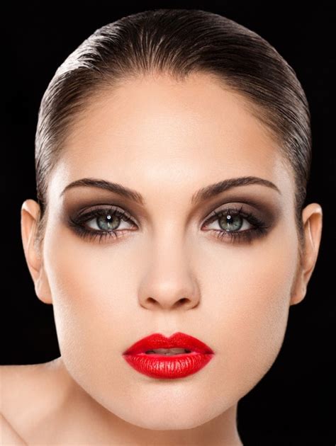 glamorous makeup ideas  red lipstick