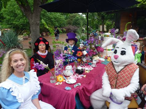 Mad Hatters Tea Party 18b