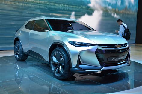 chevrolet fnr  concept debuts   shanghai auto show