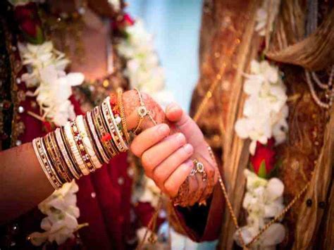 section    hindu marriage act    conjugal rights