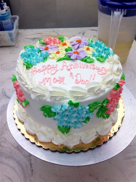 publix cake with hydrangeas sweets pinterest publix cakes cake