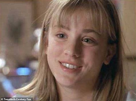 kaley cuoco reveals role in jennifer aniston s 1997 film