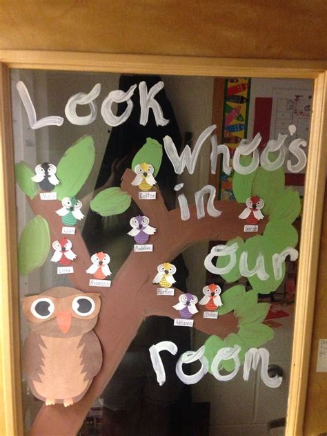 classroom door decorated   owl   words  whos