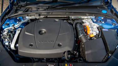 volvo   twin engine  review pictures auto express