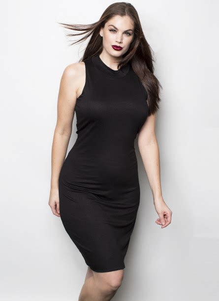 Dress Chloe Marshall Model Curvy Plus Size Black