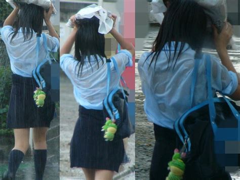 【jk透けブラ盗撮エロ画像】ゲリラ豪雨で夏服制服が濡れて