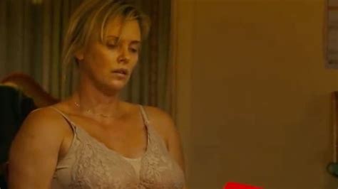 charlize theron tully star s shock weight gain for role