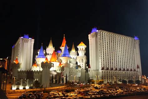 excalibur hotel  casino  fairytale castle  las vegas