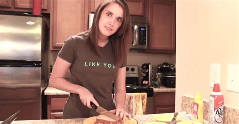 overly attached girlfriend makes the perfect sandwich for her man