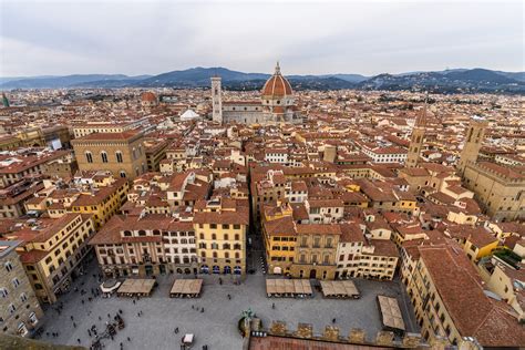 florencia la ciudad donde es imposible escapar de la belleza chic