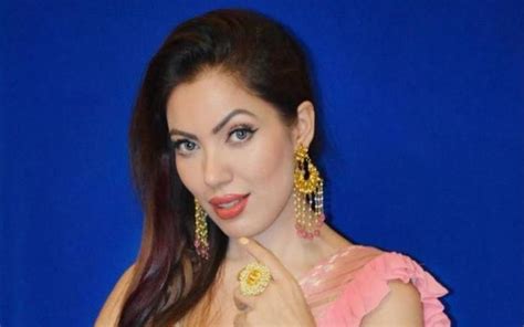 munmun dutta lifestyle height wiki net worth income salary cars favorites affairs