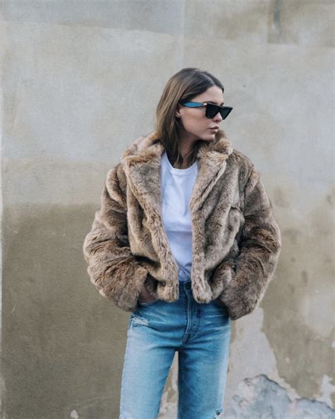 cool ways  style  jeans  fall faux fur cropped jacket